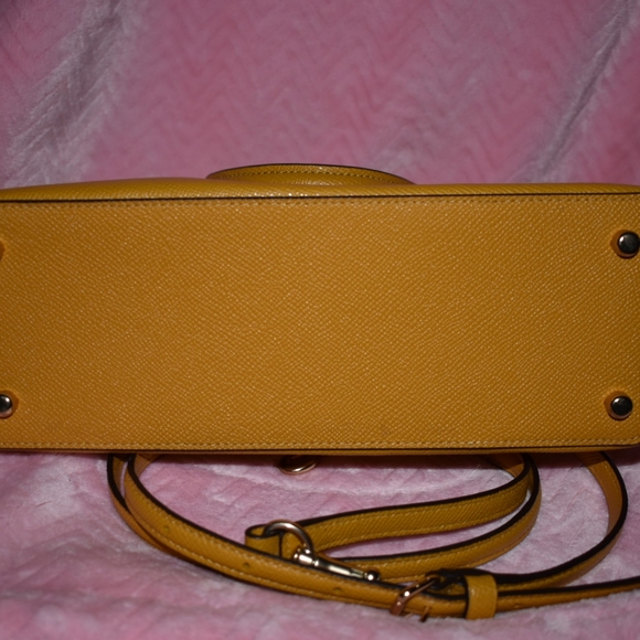 Coach Mini Sierra - Picture 9 of 12